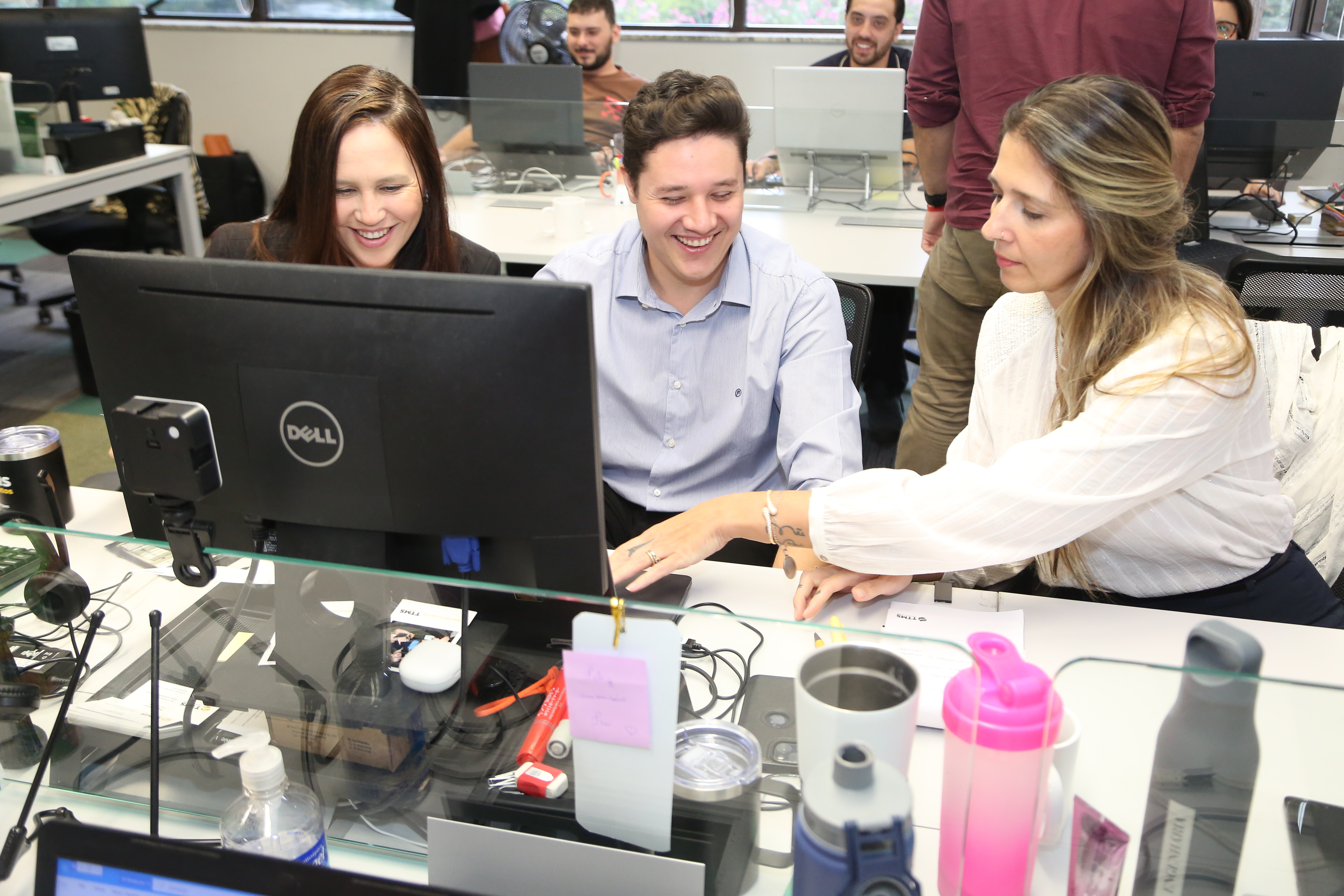 Equipe TTMS colaborando